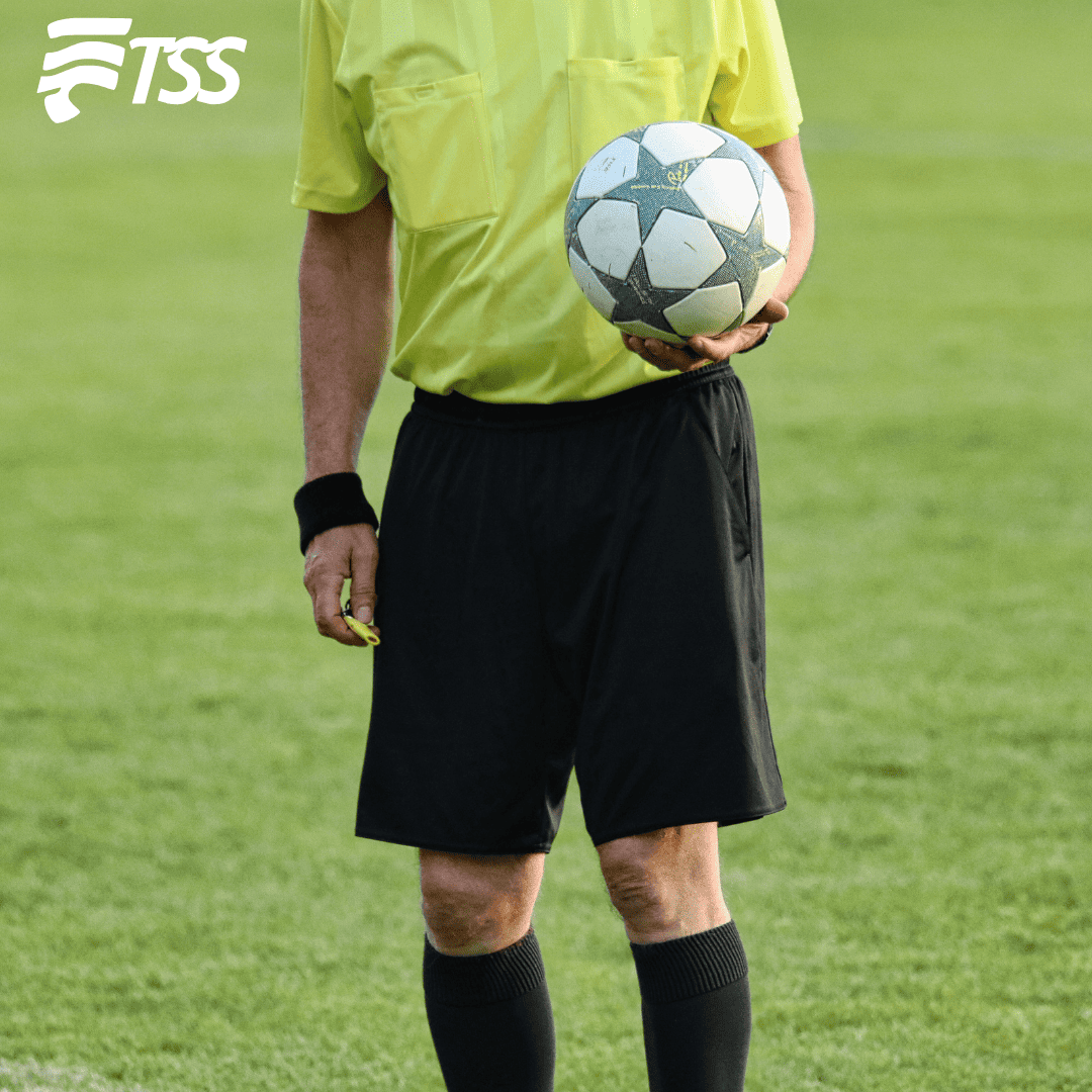 Akkon Banderines de Arbitro